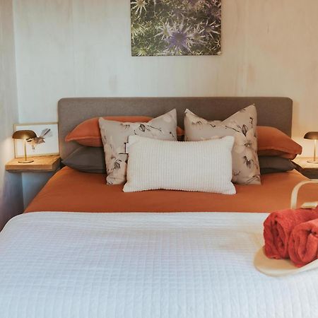 Golden Bay Glamping Hotel Takaka Bagian luar foto