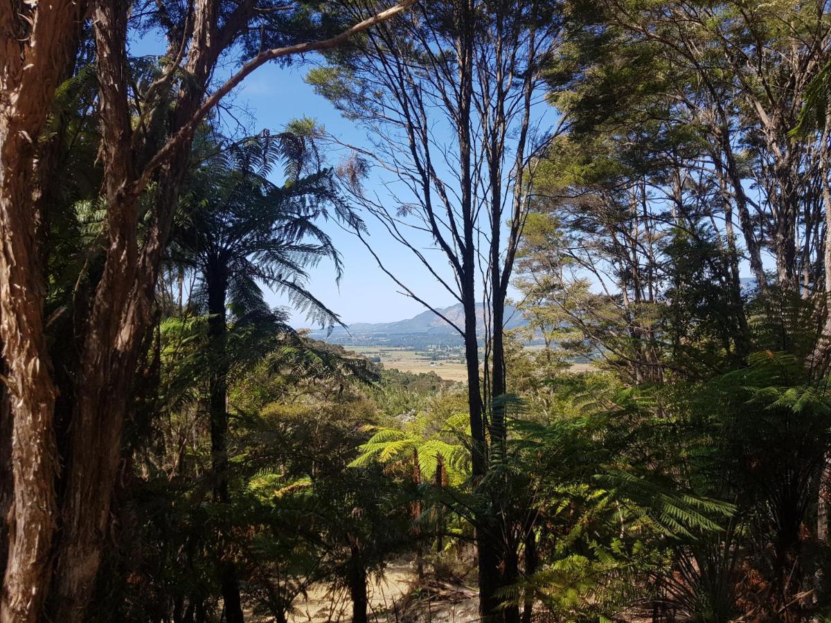 Golden Bay Glamping Hotel Takaka Bagian luar foto